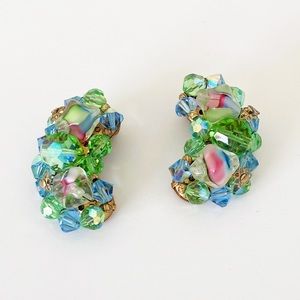 Stunning vintage uranium glass bead earrings blue green clip on style